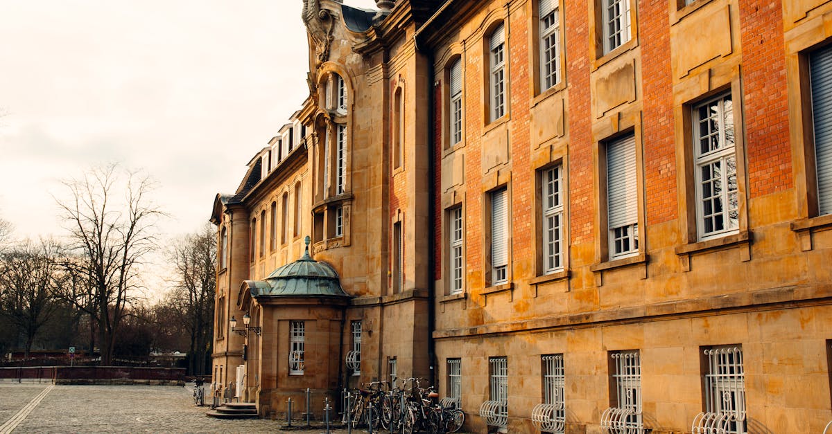 Best Practices for Riding in Low Light Conditions